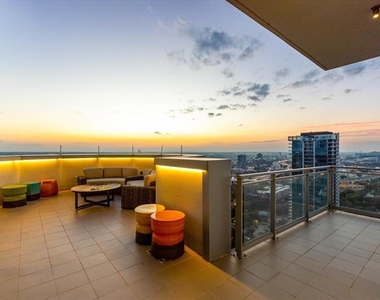 2900 Mckinnon Street - Photo Thumbnail 30