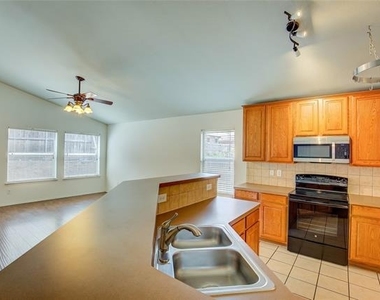10200 Pear Street - Photo Thumbnail 11