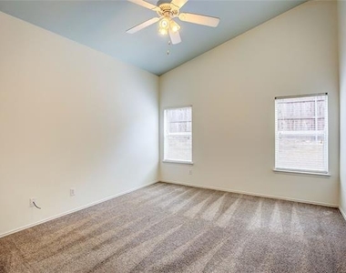 10200 Pear Street - Photo Thumbnail 18
