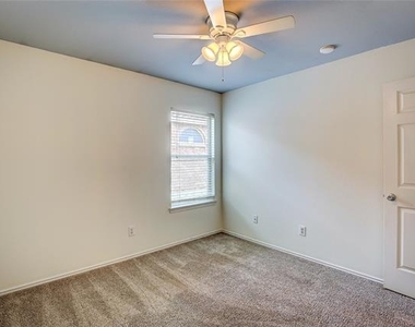 10200 Pear Street - Photo Thumbnail 27