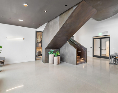 601 Ne 1st Avenue - Photo Thumbnail 68