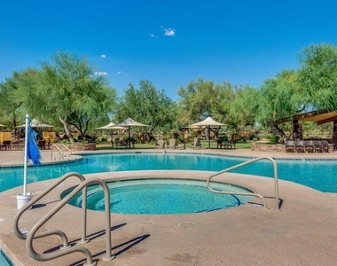 3935 E Rough Rider Road - Photo Thumbnail 26