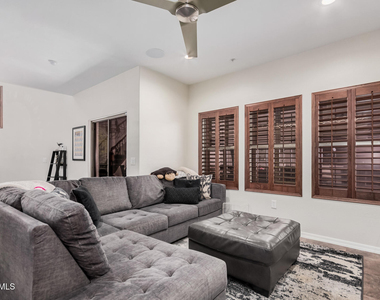 3935 E Rough Rider Road - Photo Thumbnail 3