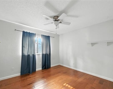 4520 Eldorado Drive - Photo Thumbnail 10
