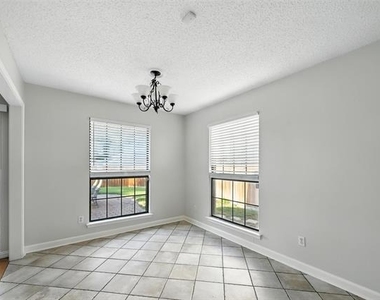 4520 Eldorado Drive - Photo Thumbnail 4