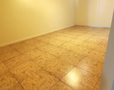 4776 W Via Cynthia -- - Photo Thumbnail 22