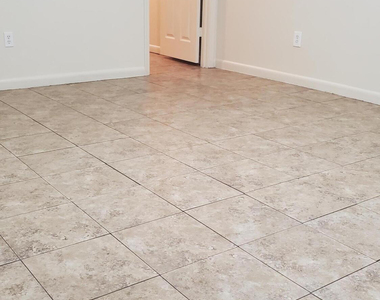 4776 W Via Cynthia -- - Photo Thumbnail 15
