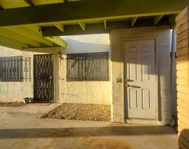 4776 W Via Cynthia -- - Photo Thumbnail 2