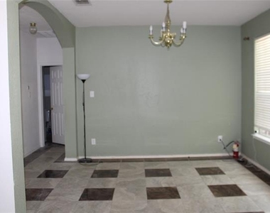 1608 Broadmoor Drive - Photo Thumbnail 1