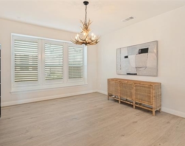 2411 Perdue Avenue - Photo Thumbnail 20