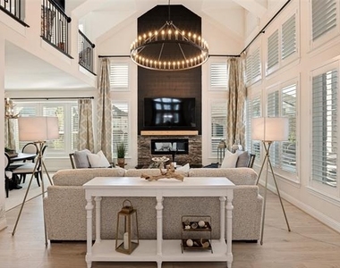 2411 Perdue Avenue - Photo Thumbnail 6