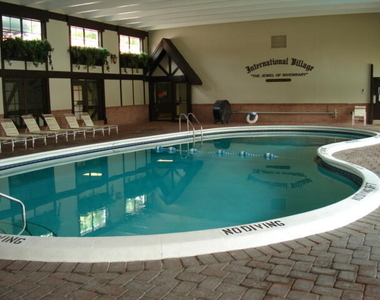 3660 Inverrary Drive - Photo Thumbnail 21