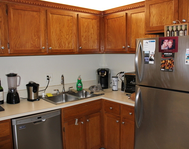 3660 Inverrary Drive - Photo Thumbnail 14