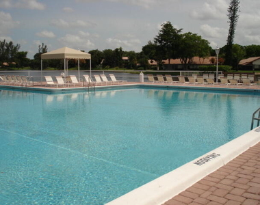 3660 Inverrary Drive - Photo Thumbnail 20