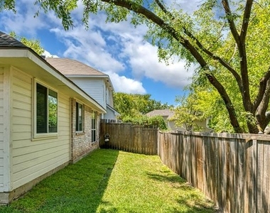 1329 Maywood Court - Photo Thumbnail 22