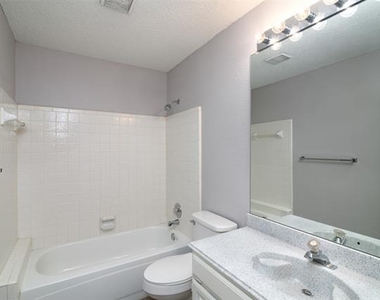 1329 Maywood Court - Photo Thumbnail 17