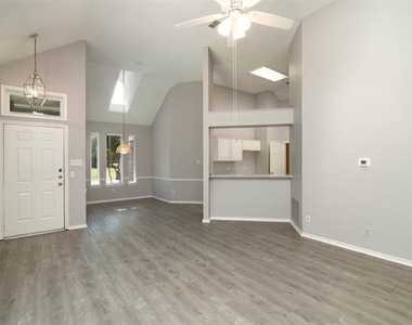 1329 Maywood Court - Photo Thumbnail 3