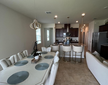 2646 Autumn Peace Drive - Photo Thumbnail 2