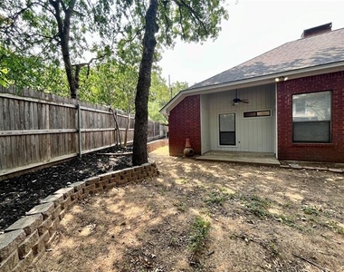 6105 Paradise Drive - Photo Thumbnail 26