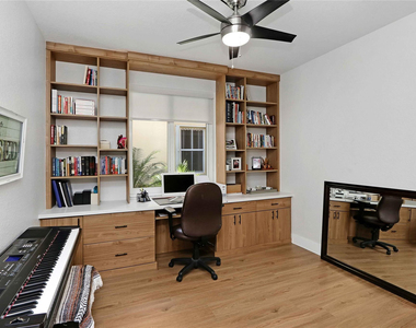 1182 Peregrine Way - Photo Thumbnail 28