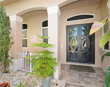 1182 Peregrine Way - Photo Thumbnail 6