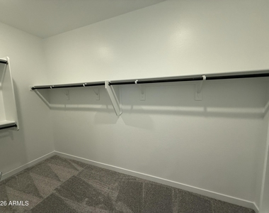 24924 N 167th Avenue - Photo Thumbnail 9