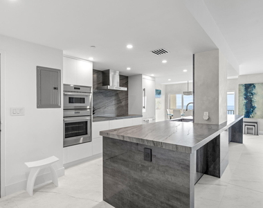 4301 N Ocean Boulevard - Photo Thumbnail 2