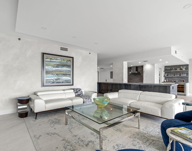 4301 N Ocean Boulevard - Photo Thumbnail 9