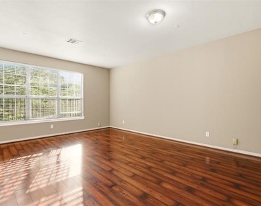 1435 Chase Lane - Photo Thumbnail 3