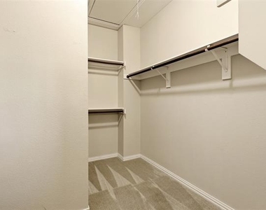 1435 Chase Lane - Photo Thumbnail 12