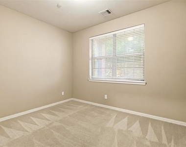 1435 Chase Lane - Photo Thumbnail 19