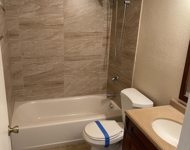 5138 W Vogel Avenue - Photo Thumbnail 3