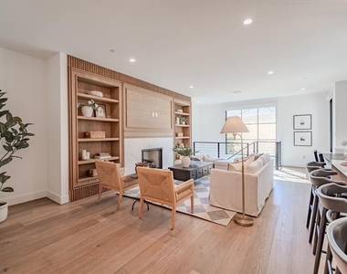 4128 University Boulevard - Photo Thumbnail 6