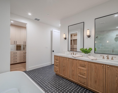 4114 Emerson Avenue - Photo Thumbnail 32