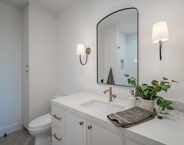 4114 Emerson Avenue - Photo Thumbnail 23