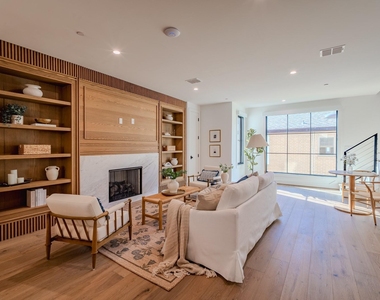 4114 Emerson Avenue - Photo Thumbnail 4