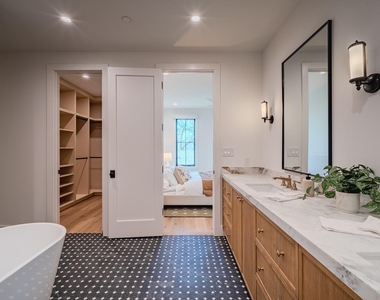 4114 Emerson Avenue - Photo Thumbnail 23