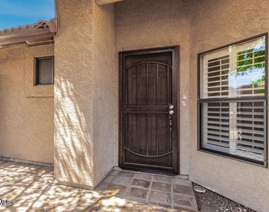 6920 W Morrow Drive - Photo Thumbnail 50