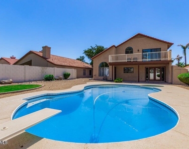 6920 W Morrow Drive - Photo Thumbnail 45