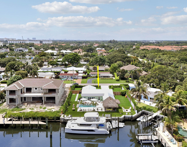 2443 E Edgewater Drive - Photo Thumbnail 61