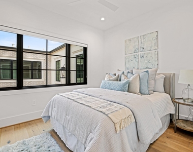 3428 Daniel Avenue - Photo Thumbnail 16