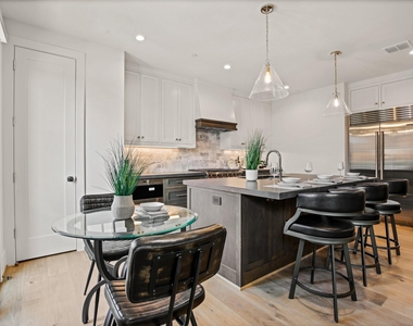 3428 Daniel Avenue - Photo Thumbnail 3
