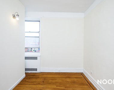 102 Albemarle Rd - Photo Thumbnail 15