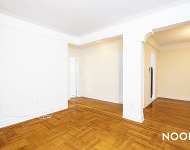 102 Albemarle Rd - Photo Thumbnail 8