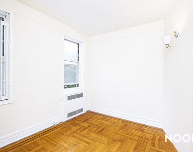 102 Albemarle Rd - Photo Thumbnail 5