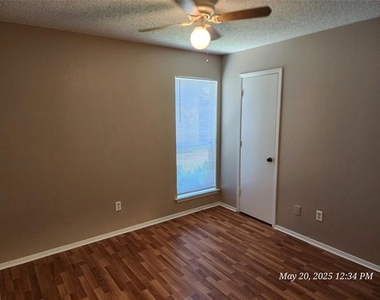 429 Sw Thomas Street - Photo Thumbnail 13