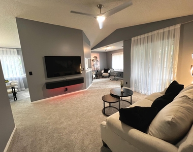 6540 Chasewood Drive - Photo Thumbnail 25