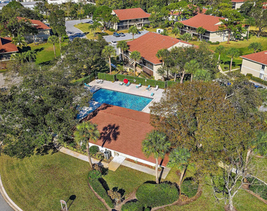 6540 Chasewood Drive - Photo Thumbnail 2