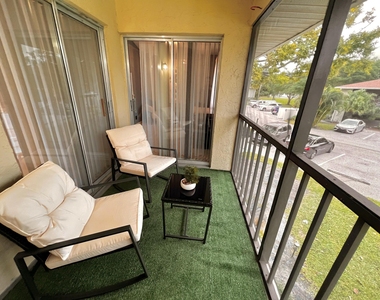 6540 Chasewood Drive - Photo Thumbnail 15