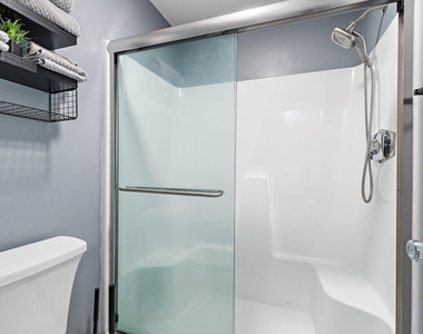 6540 Chasewood Drive - Photo Thumbnail 30